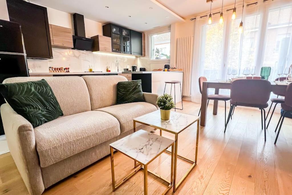Le Cocon 56 Apartment Vincennes Bagian luar foto